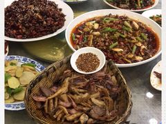 -江湖黑大兔(杨家坪店)