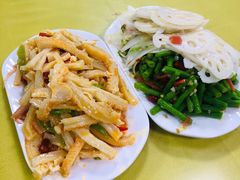 -伊黎园牛羊肉泡馍馆(向阳路商贸街店)