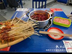 -马路边边麻辣烫联盟路店