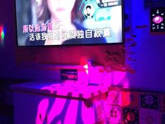 -莹乐迪量贩式KTV(祝桥店)