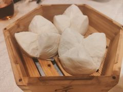 叉烧包-荣粤酒家·融合粤菜