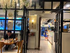 -MADO冰淇淋咖啡馆(淘金店)