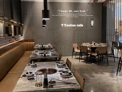 大堂-大头椰·海南椰子鸡火锅(思明万象城店)