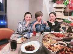 -日进一片海.生腌海鲜火锅.宵夜烧烤(三里屯总店)