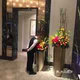 浴缸可以供娃当小游泳池。从香港回来