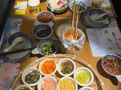 -包整·丝娃娃(一览甲秀楼风景店)