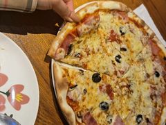 超级至尊披萨-JINNS锦时 steak&pizza(浸信会礼拜堂旧址店)