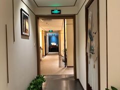 -鼎族怡华·指压·油压·经络(西单昌盛大厦店)
