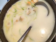 -悦海·家宴·冰花皮皮虾大锅贴(宝龙店)