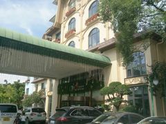 -深圳东部华侨城瀑布酒店