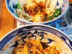 -元志初腊汁肉夹馍(钟楼粉巷店)