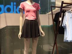 -阿迪达斯(武林银泰三叶草店)