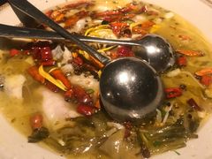 -洞庭土菜小炒馆(易发广场店)