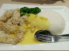 -佰搭果·广式茶餐厅(西华路店)