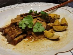 -荣誉海鲜酒楼(海湾店)