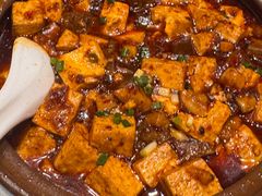 -鑫巴蜀小镇 · 水煮鱼专研店(玉桥店)