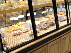 面包甜点陈列柜-欧佩拉(工农路店)