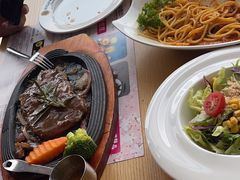 -海维克牛排馆HIGHWIC(右岸环宇坊店)