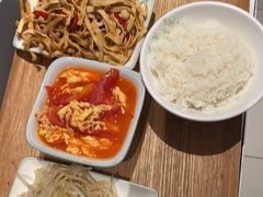 -老乡鸡(上海白玉兰广场店)