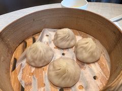 上海小笼包-御宝轩(益丰·外滩源店)
