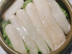 -尚尚仙·酸汤猪手·猪肚鸡火锅(华联万柳购物中心店)