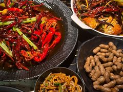 -沪小胖·小龙虾·蓝龙王(八佰伴店)