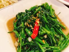 -两兄弟Song Pee Nong(2号店)