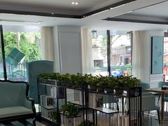 -粤塔X趣影电竞酒店(天河广场车陂地铁站店)