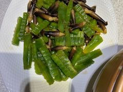 -郑庄脂渣海鲜楼(九水路店)