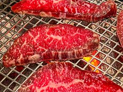 -铭牛烧肉·和牛海鲜自助(高新月牙湖店)
