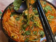 -肥汁米蘭香港米线(宁波路总店)