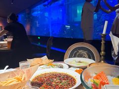 -鲨鱼餐厅.海景川粤餐厅(重庆天地店)