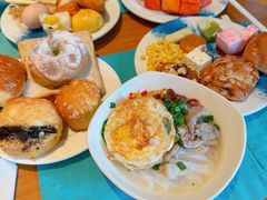-亚龙湾希尔顿自助餐厅·海鲜·烧烤·沙滩BBQ·现场乐队