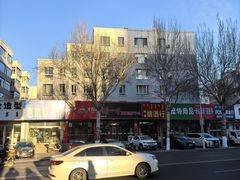 -梁师傅砂锅(哈达西街店)
