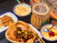 -云阿蛮云南生烫牛肉米线(奉贤路店)