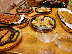 -老东镇啤酒屋海鲜加工·蒸汽海鲜·海鲜烧烤(台东店)