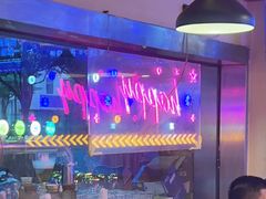 -海盗船. 龙虾烧烤. 酒馆