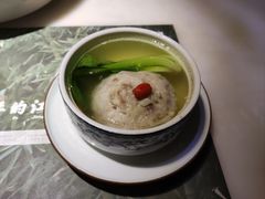 清炖狮子头-假装苏杭·园林餐厅(陆家嘴中心店)