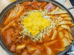 -Woolee韩食堂·韩式家庭料理