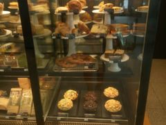 面包甜点陈列柜-星巴克臻选(北京世贸天阶店)