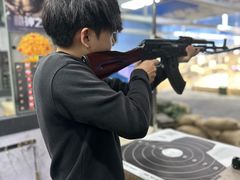 -都市枪神实弹射击俱乐部