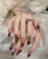 -MB·nail美甲美睫