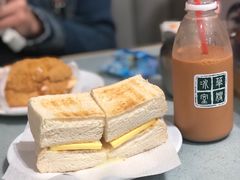 鮮油奶多-华嫂冰室(尖沙咀店)