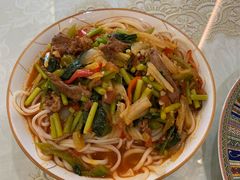 -欧提汗·新疆餐厅·清真(银都路店)