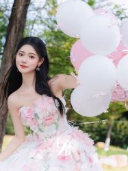 -Renee芮亦婚纱(原丽莎)