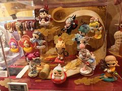 -泡泡玛特POPMART(黄岛新城吾悦店)