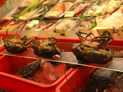 -六合夜市