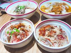 -八二小区抄手(龙湖上城天街店)