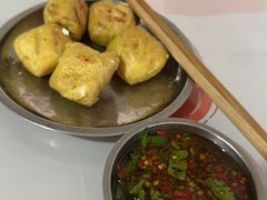 -余庆小吃(小吃一条街店)