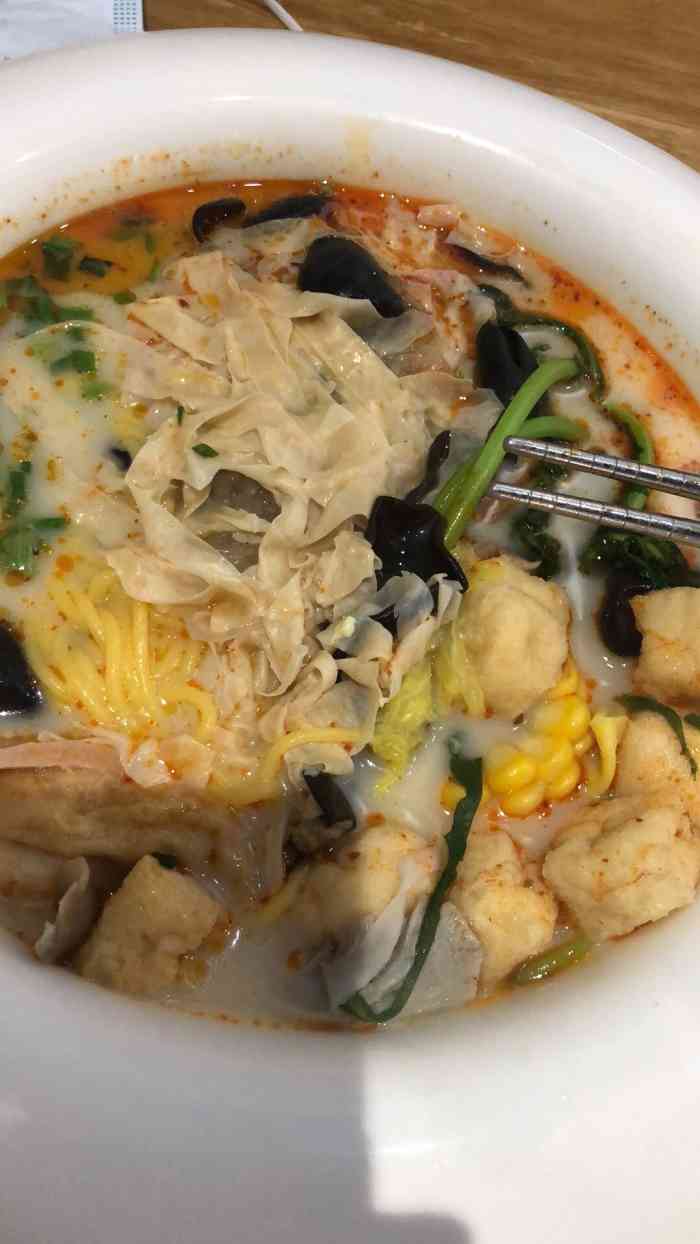 初烫骨汤麻辣烫(福海路店)